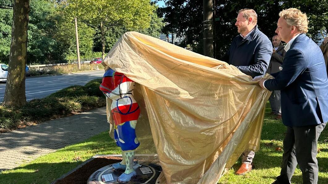 Overhandiging Gouds kaasmeisje aan Solingen