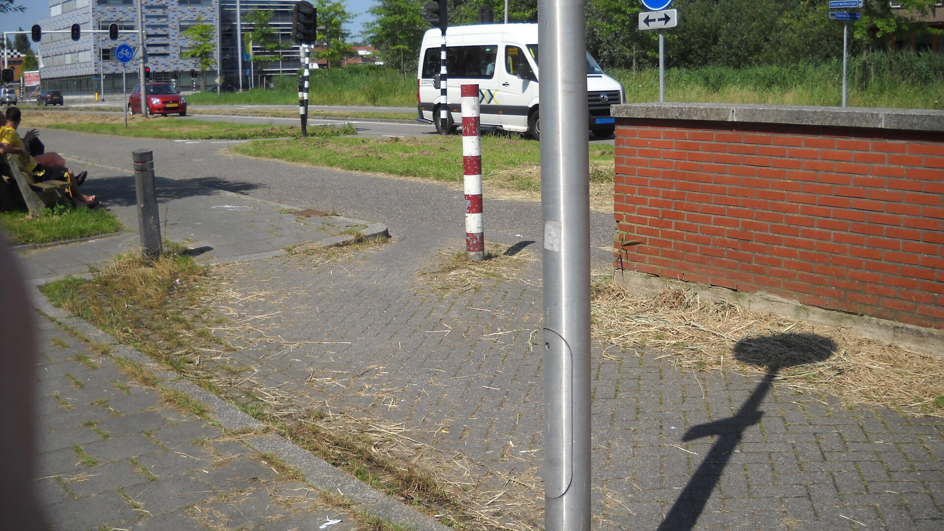 busje op straat in gouda